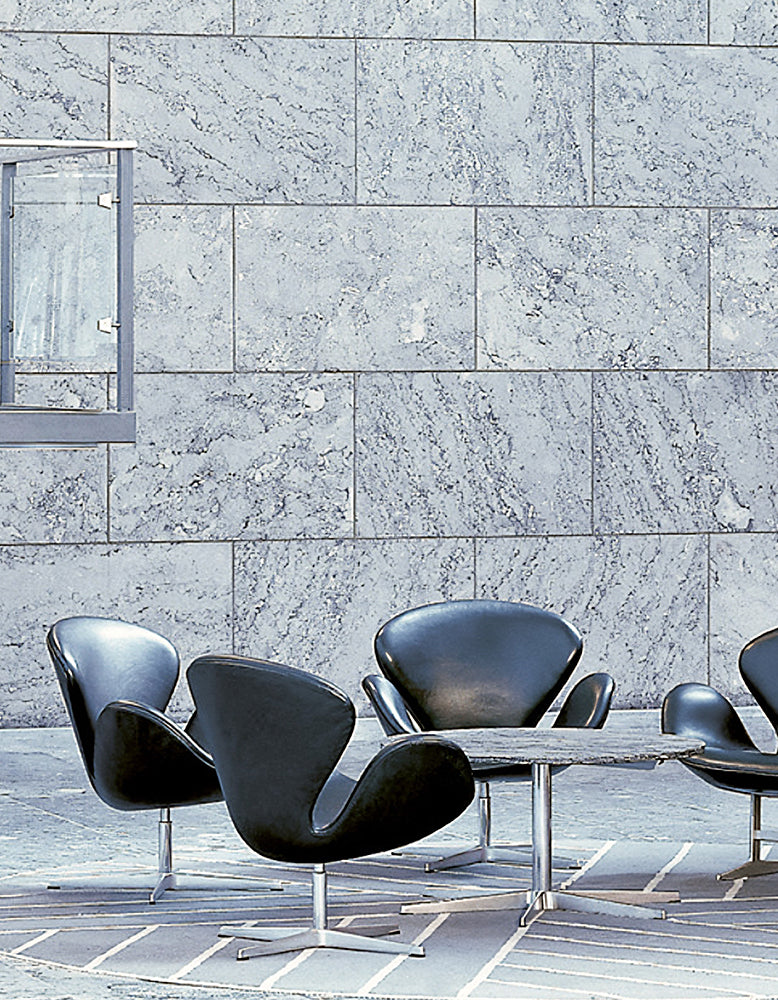 Fritz Hansen Swan Lounge Chair